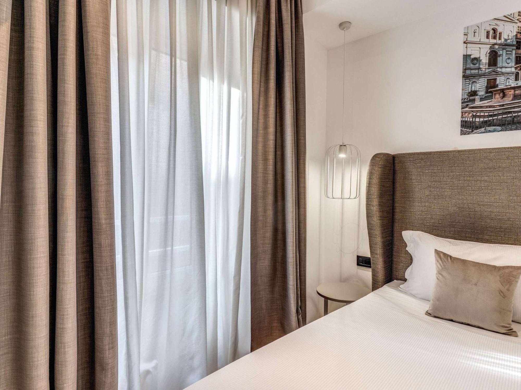 เมอร์เคียว โรมา เชนโตร แตร์มินี Hotel ภายนอก รูปภาพ