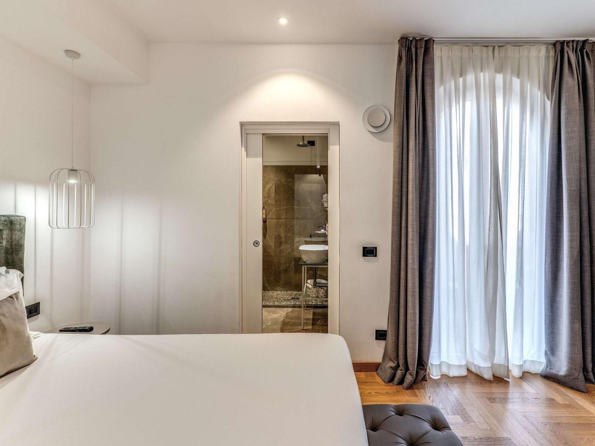 เมอร์เคียว โรมา เชนโตร แตร์มินี Hotel ภายนอก รูปภาพ
