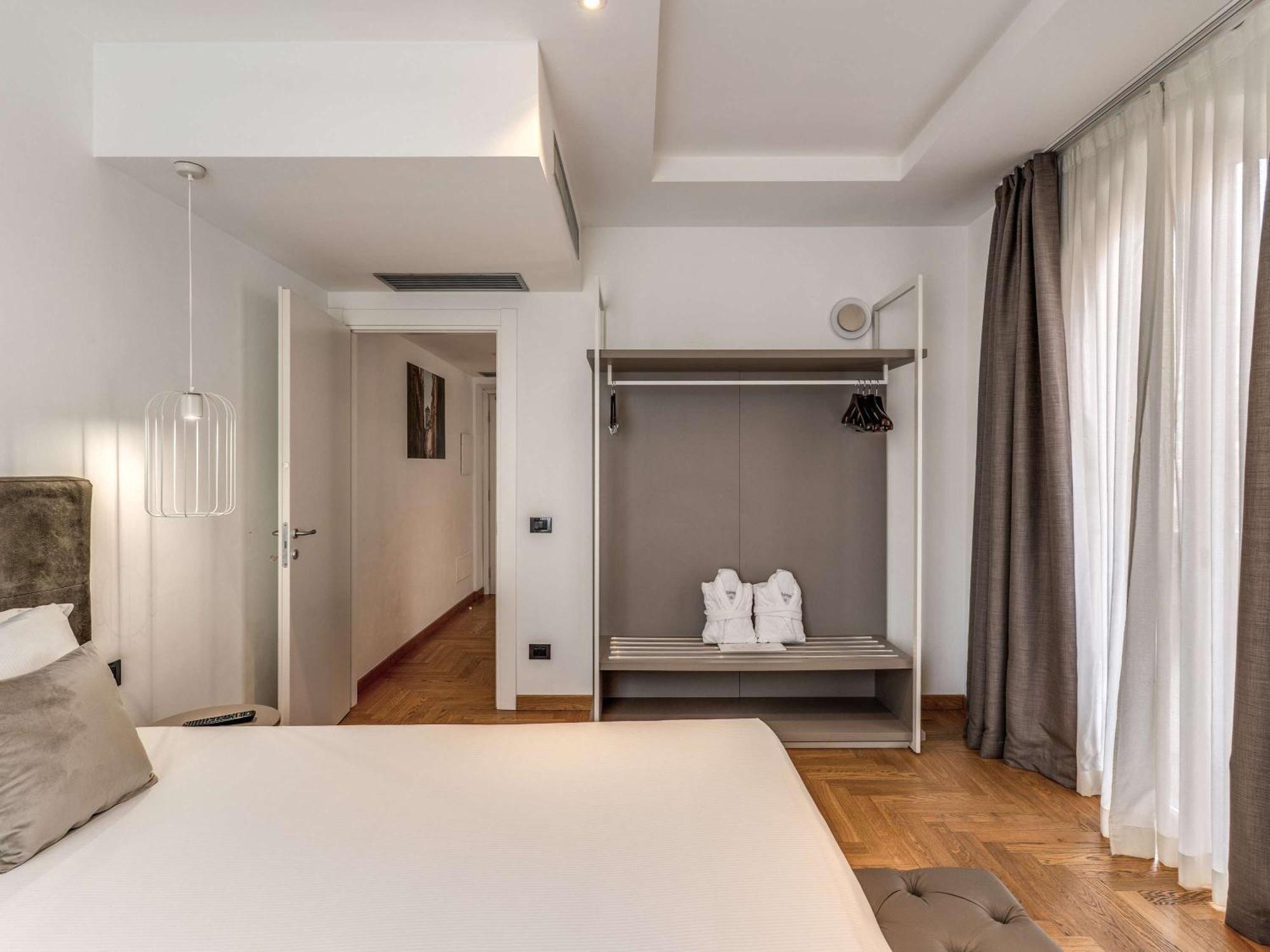 เมอร์เคียว โรมา เชนโตร แตร์มินี Hotel ภายนอก รูปภาพ