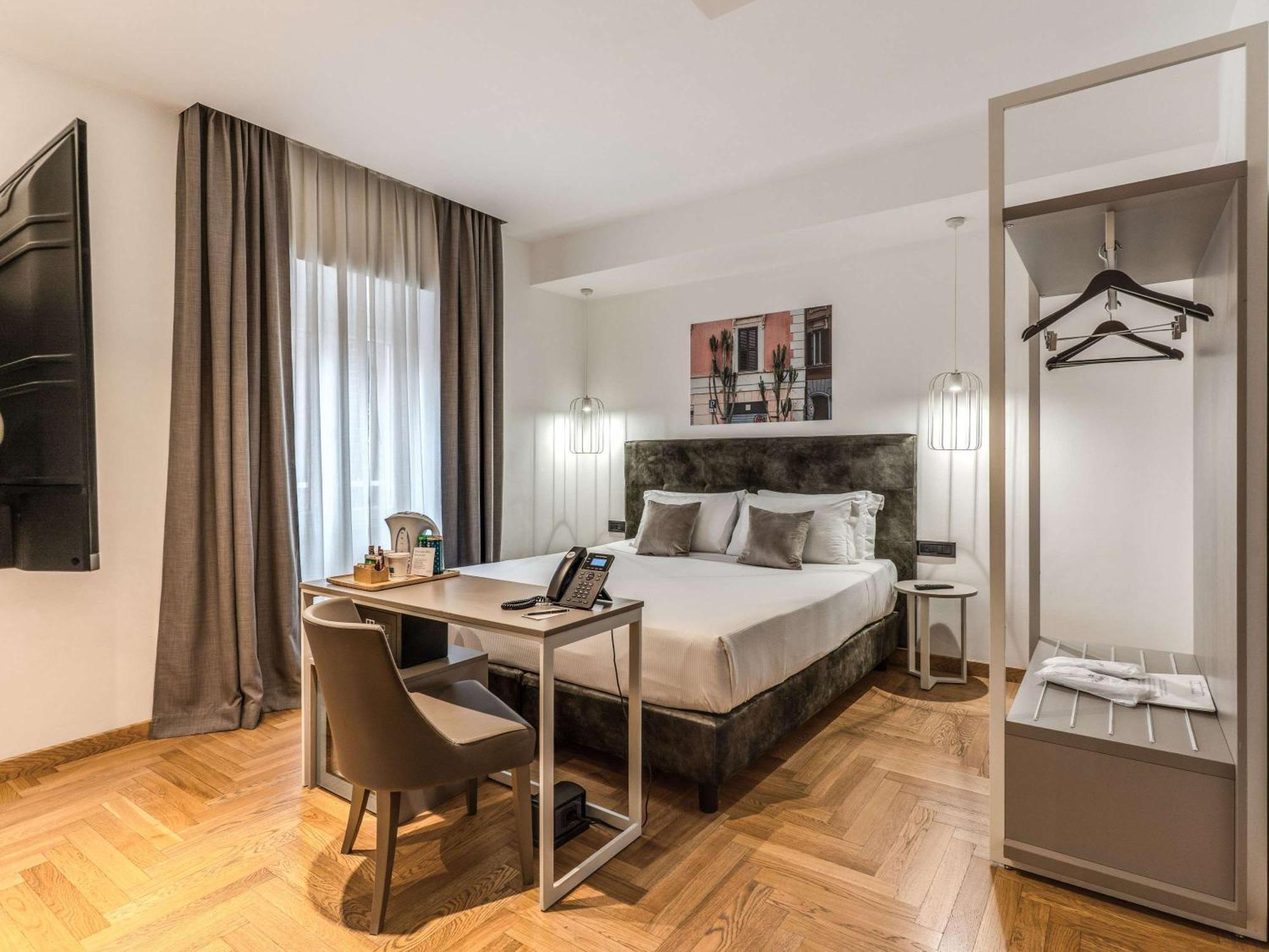 เมอร์เคียว โรมา เชนโตร แตร์มินี Hotel ภายนอก รูปภาพ