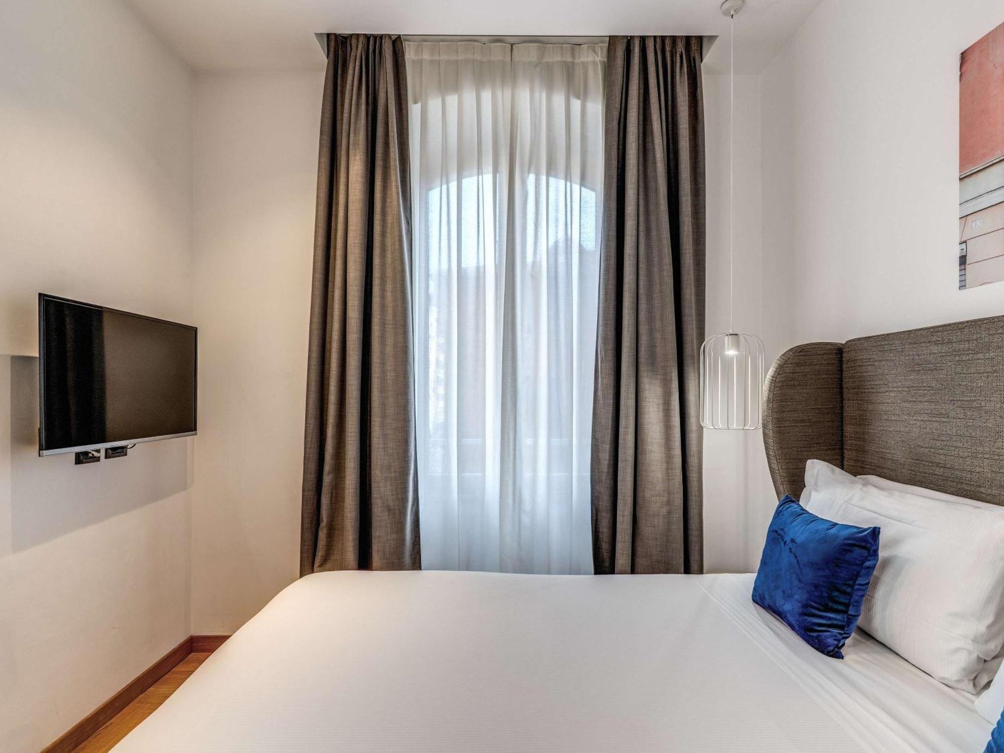เมอร์เคียว โรมา เชนโตร แตร์มินี Hotel ภายนอก รูปภาพ