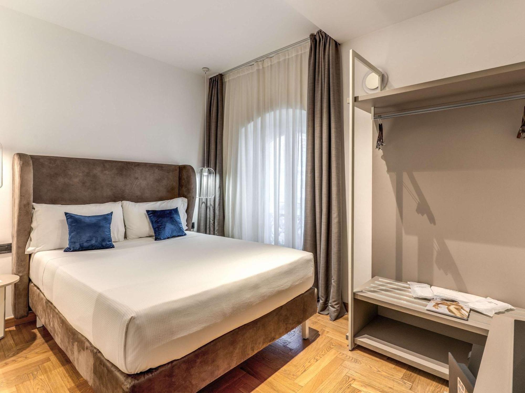 เมอร์เคียว โรมา เชนโตร แตร์มินี Hotel ภายนอก รูปภาพ